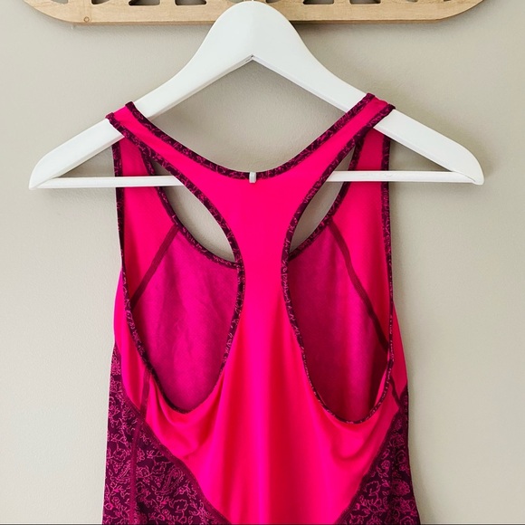 Old Navy Active Tank Top Pink Sz Medium - Picture 7 of 8